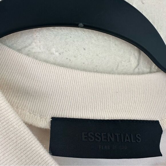 FEAR OF GOD Essentials Tee Shirt Men Large Oversized Cream - Picture 7 of 12